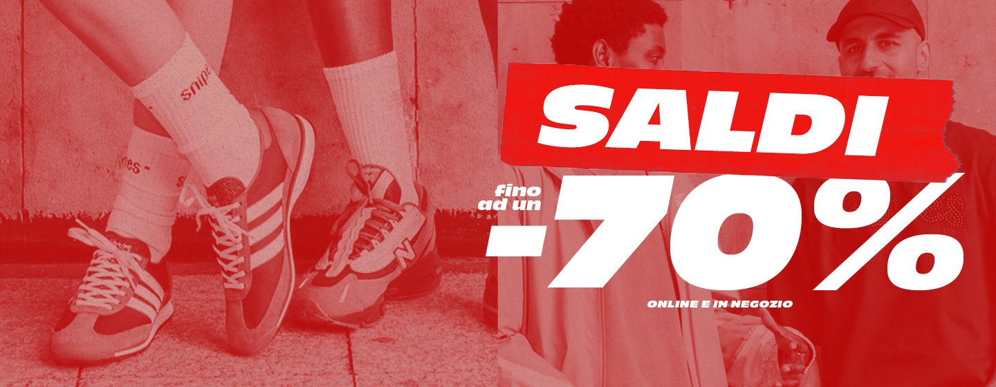Promotional banner for Snipes summer sale showing a group of people in streetwear and sneakers. Bold text reads 'SALDI fino ad un -70%' indicating up to 70% discount, available online and in-store.