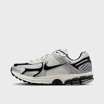  Nike Vomero