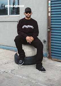 Models standing in New York streets wearing Pegador apparel