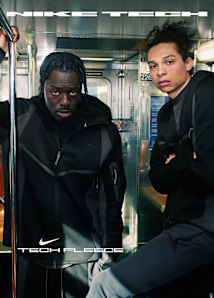 Nike air max + tech fleece