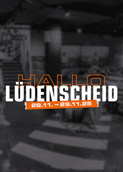 snipes lüdenscheid store opening image of store bakcground with text: hallo lüdenscheid 28-29 november sneaker deals free candy bar & drinks