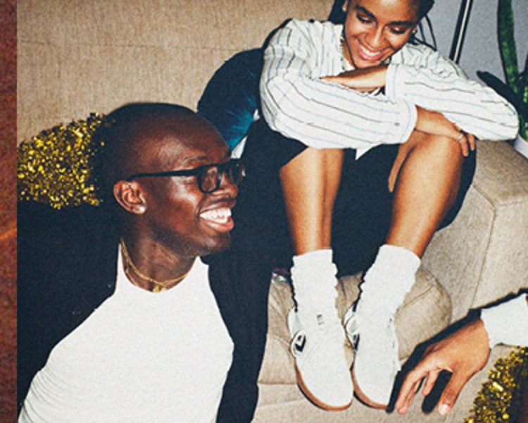Acquista Converse online su SNIPES