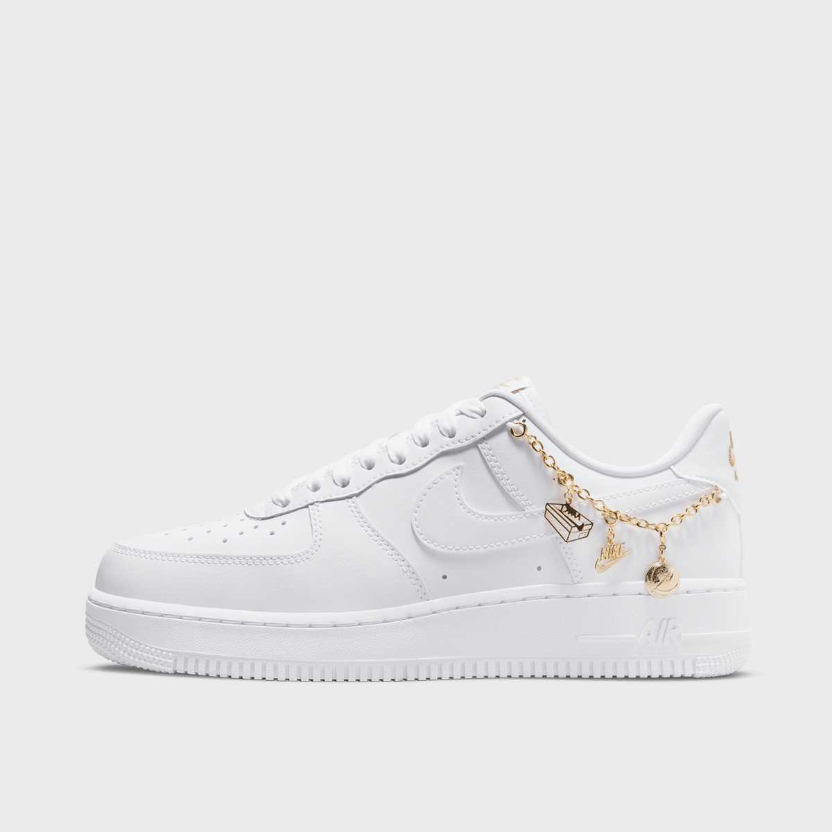 NIKE AIR FORCE 1 - Snipes
