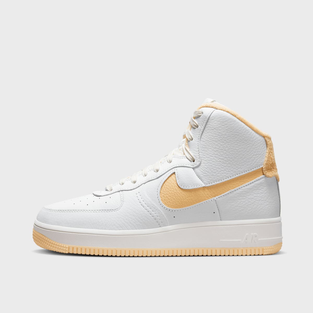 WMNS Air Force 1 Sculpt, Nike, Nike Air Force 1, en blanc, taille: 36.5