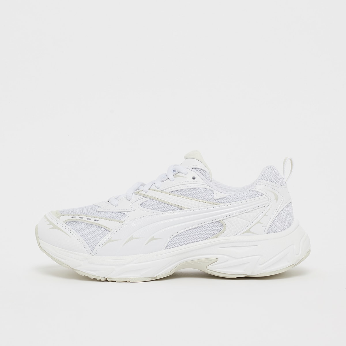 Puma Morphic Base, PUMA, Footwear, en blanc, taille: 37