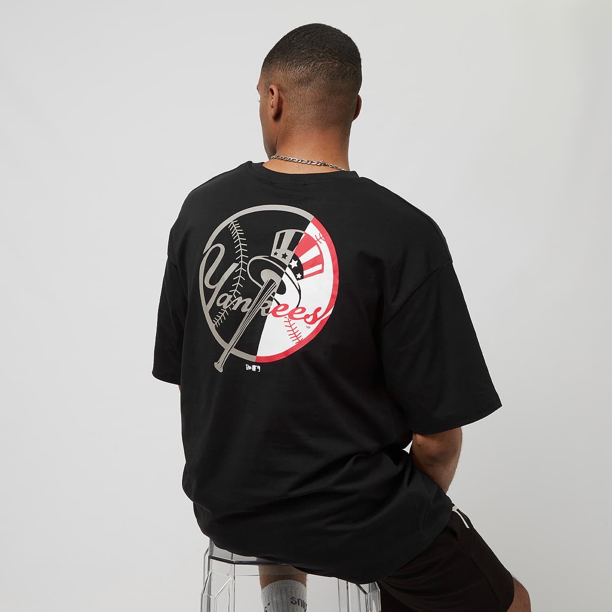 New Era, MLB Team Graphic Backprint Oversize Tee New York Yankees NVYWHI, black
