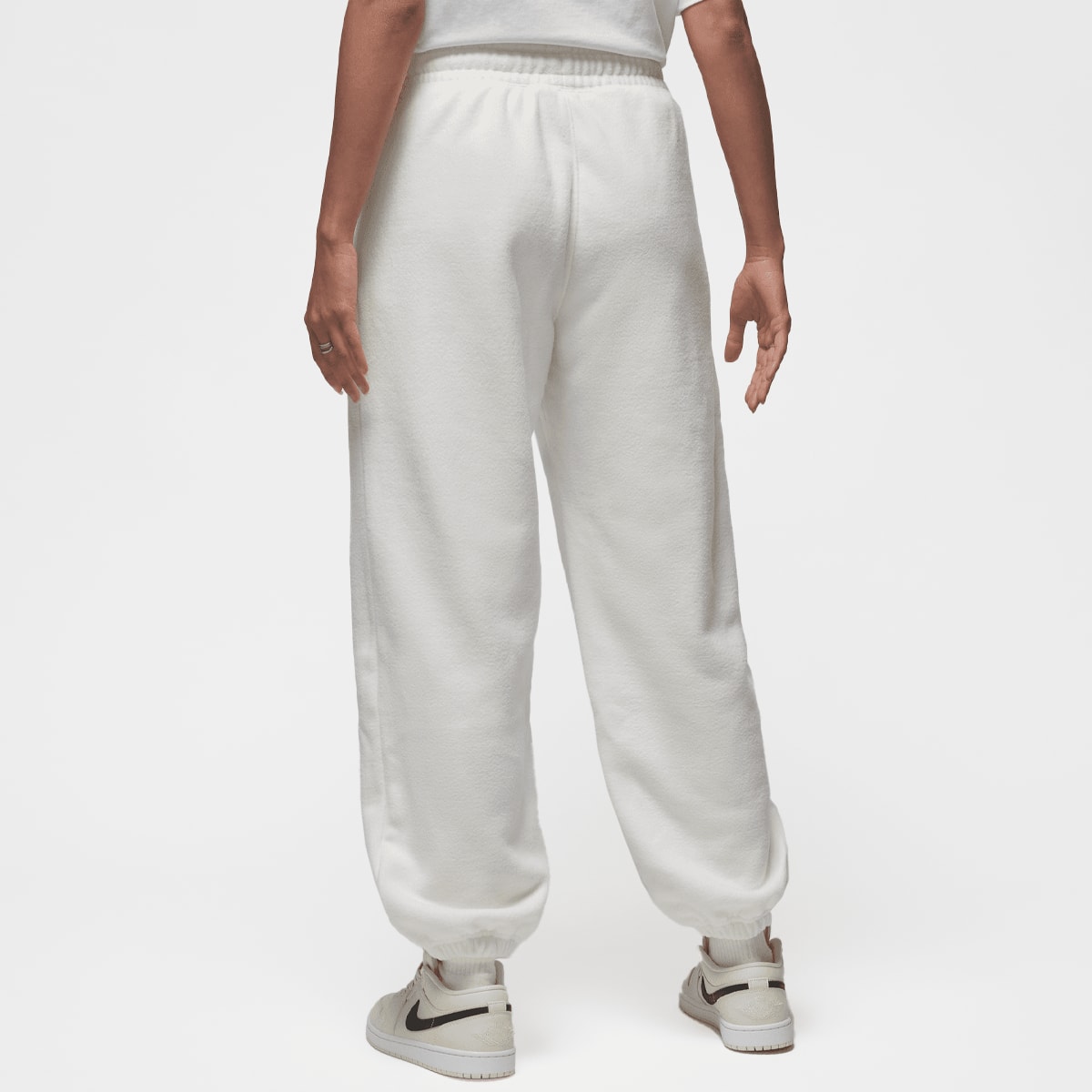 Jordan Flight Fleece Winterized Pants Trainingsbroeken in beige formaten: M
