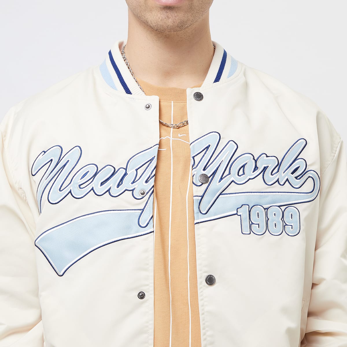 Karl Kani Varsity Bowling Jacket College jacks in beige formaten: S