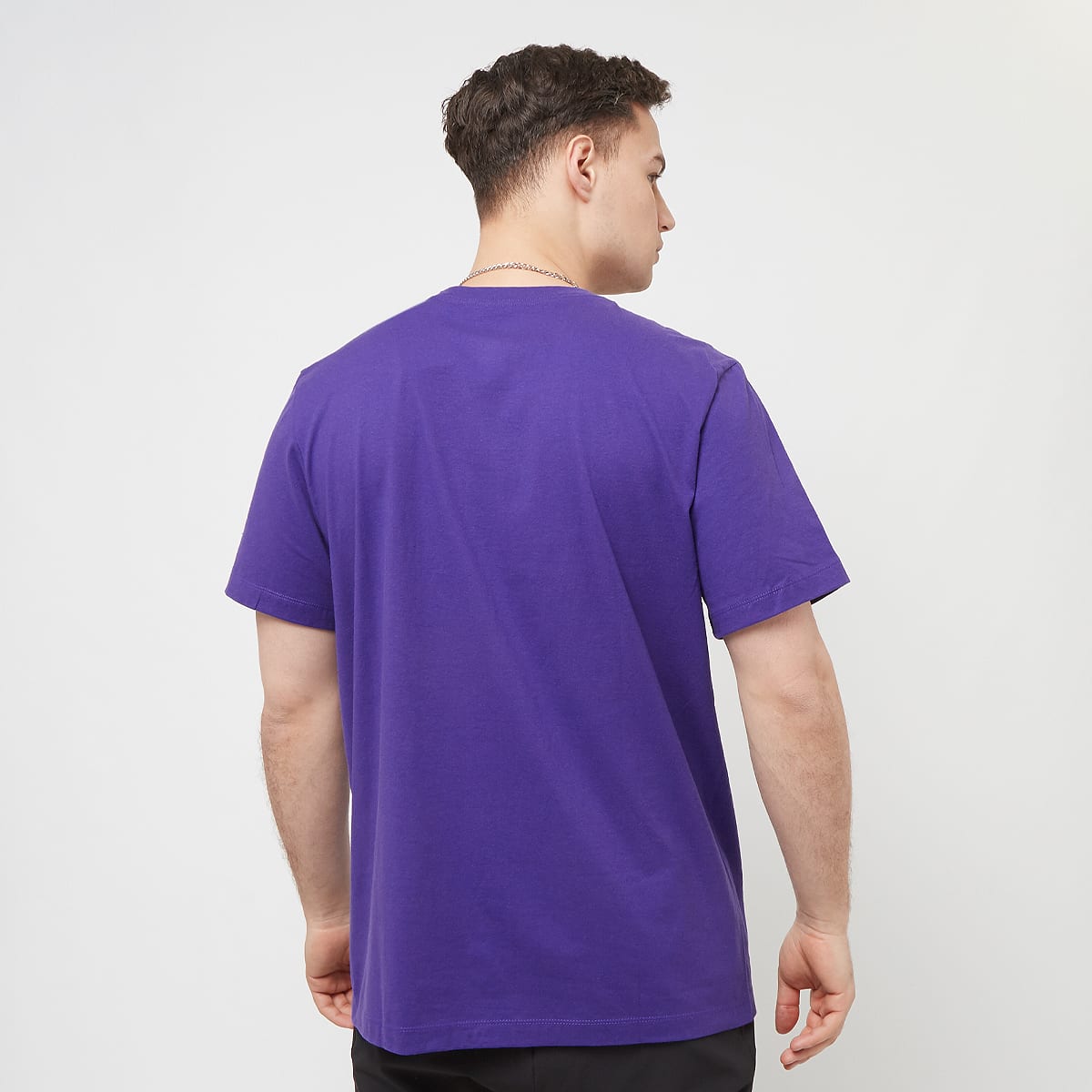 Nike NBA Los Angeles Lakers Essential Swoosh Shortsleeve Tee men T-Shirts & Polo's roze Maat S Kleding