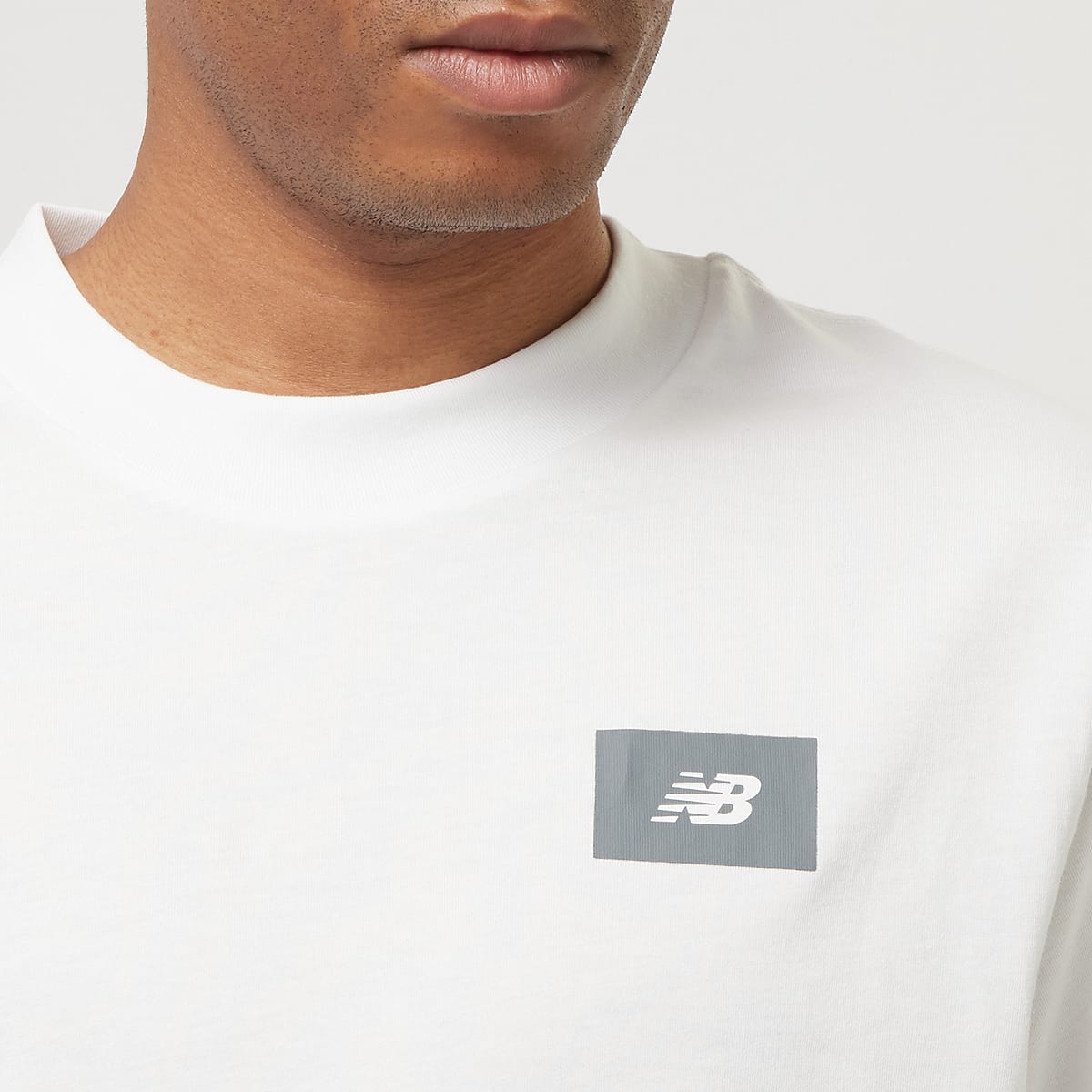 New Balance Logo Tee men T-Shirts & Polo's wit Maat S Kleding