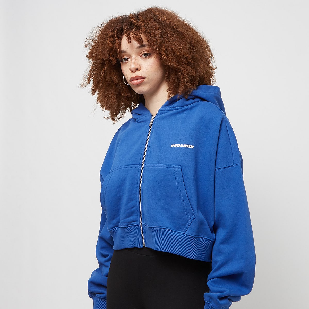 Pegador Marla Cropped Zip Hoodie Women Hoodies & Sweaters blauw Maat L Kleding