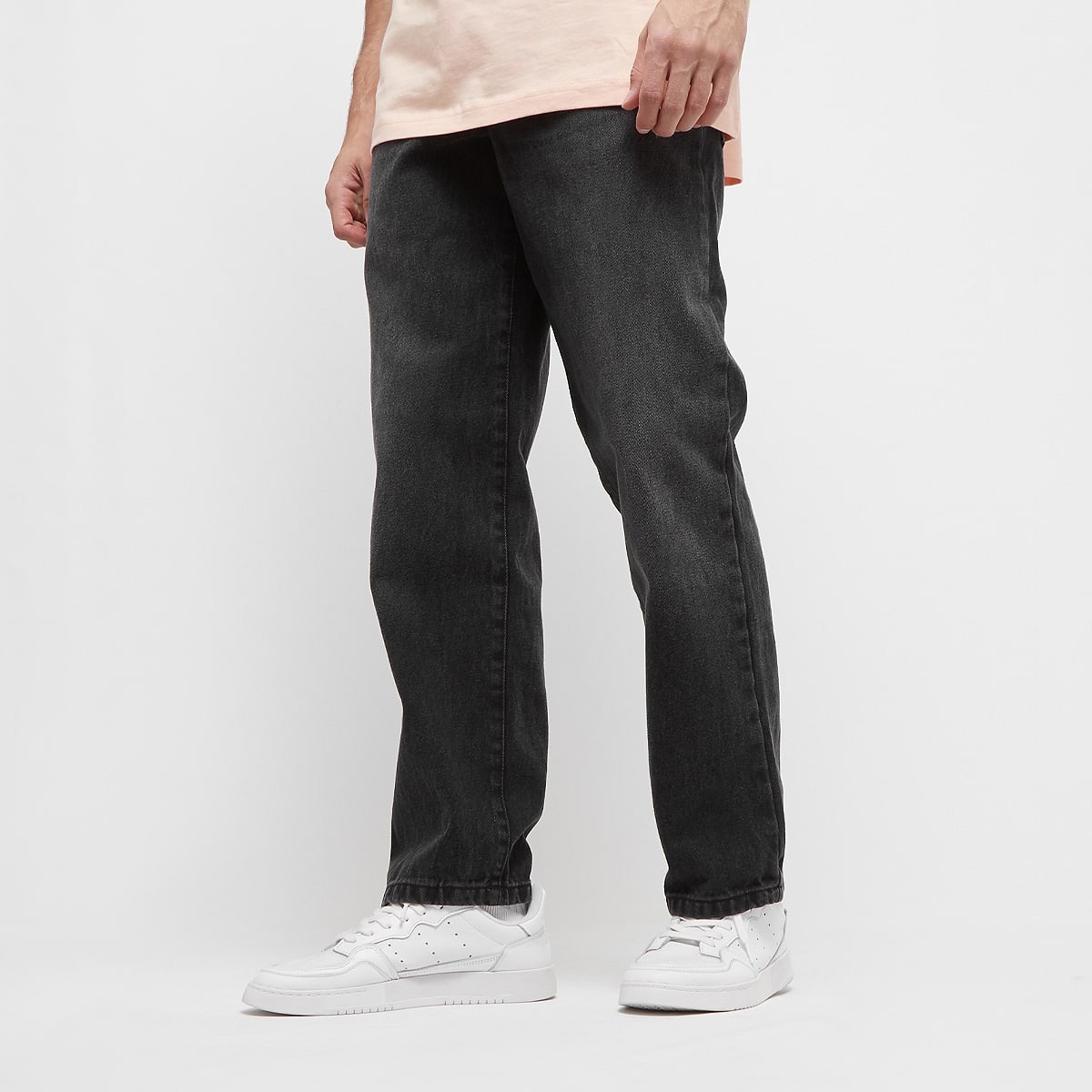 Urban Classics Heavy Ounce Straight Fit Jeans Spijkerbroeken Heren black washed maat: 30 beschikbare maaten:30 32 34 36 38