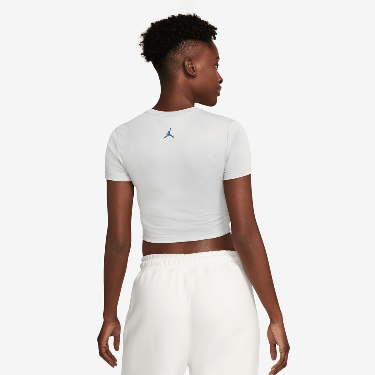 Jordan Short Sleeve Graphics Slim Crop Tee women T-Shirts & Polo's wit Maat XS Kleding