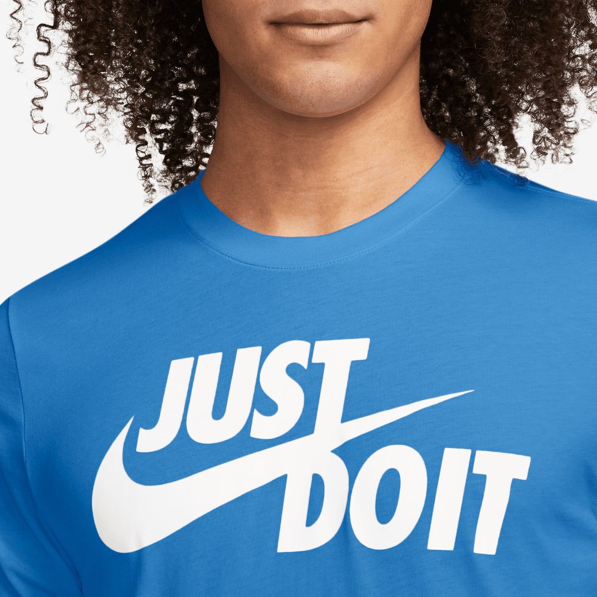 Nike Sportswear Tee Just Do It Swoosh T-Shirts & Polo's in blauw formaten: S