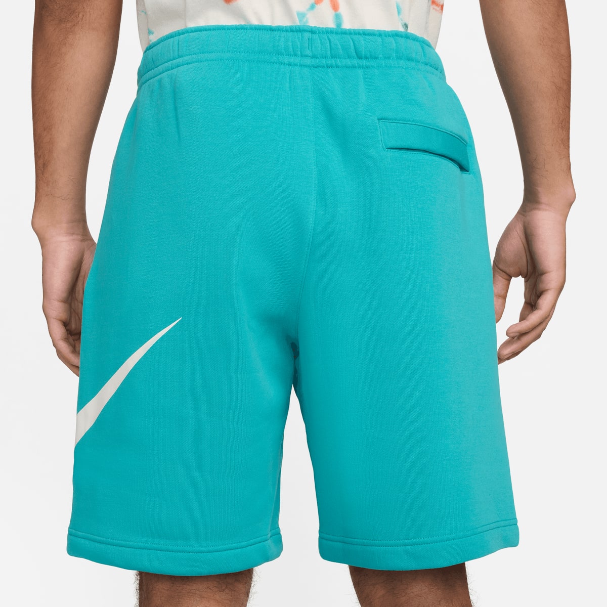 Nike Sportswear Club Graphic Shorts Sportshorts in turkoois formaten: S