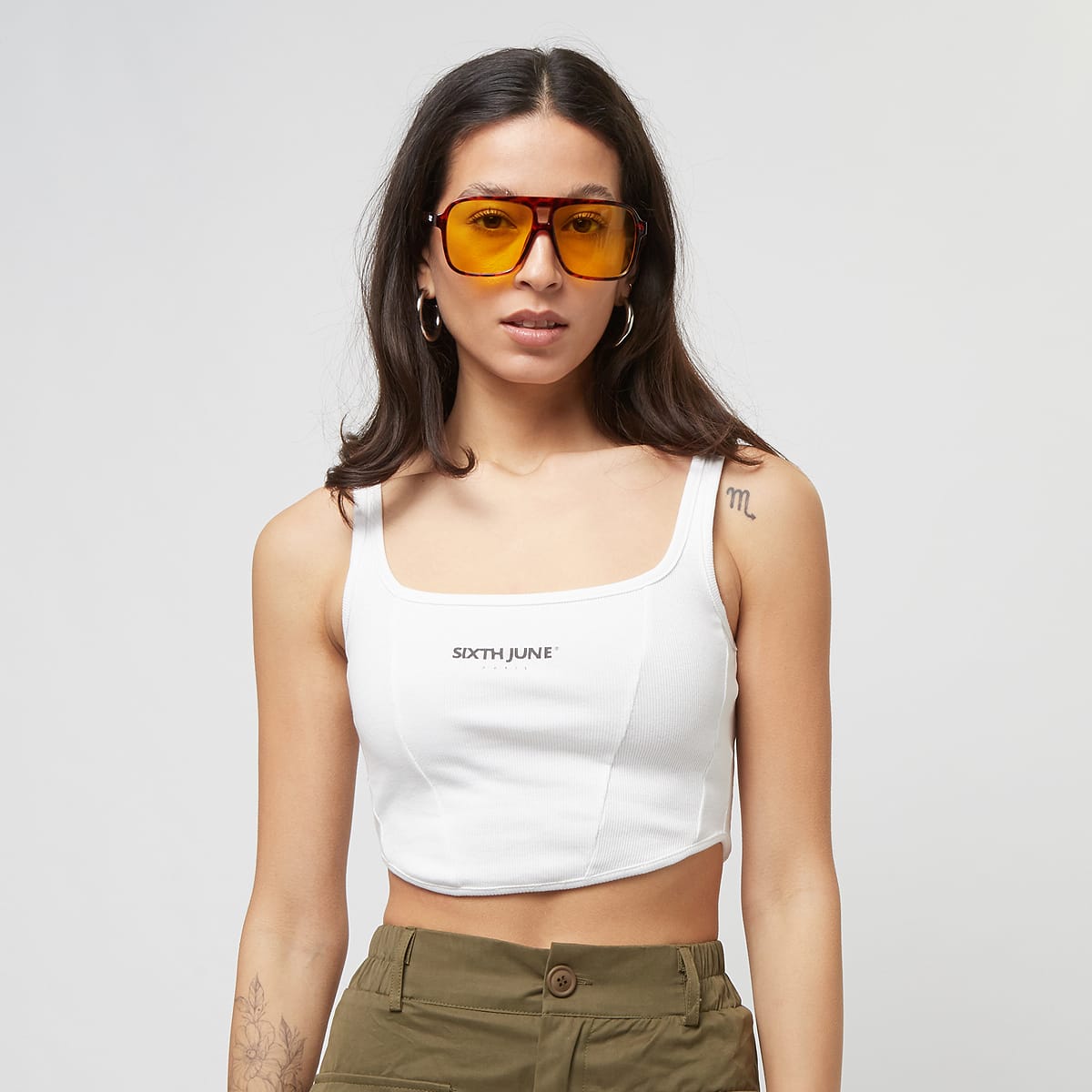 Sixth June Basics Crop Top Tops in wit formaten: L