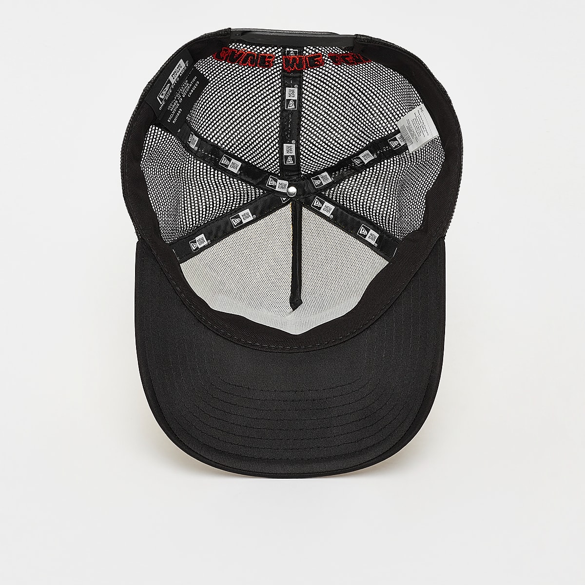new era A-Frame Trucker NE Patch Caps in multicolor formaten: ONE SIZE