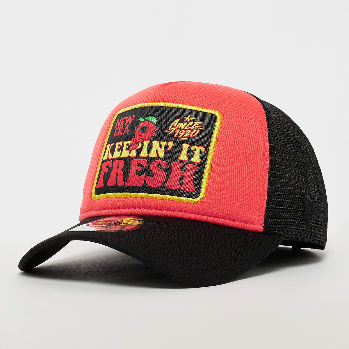 new era A-Frame Trucker NE Patch Caps in multicolor formaten: ONE SIZE