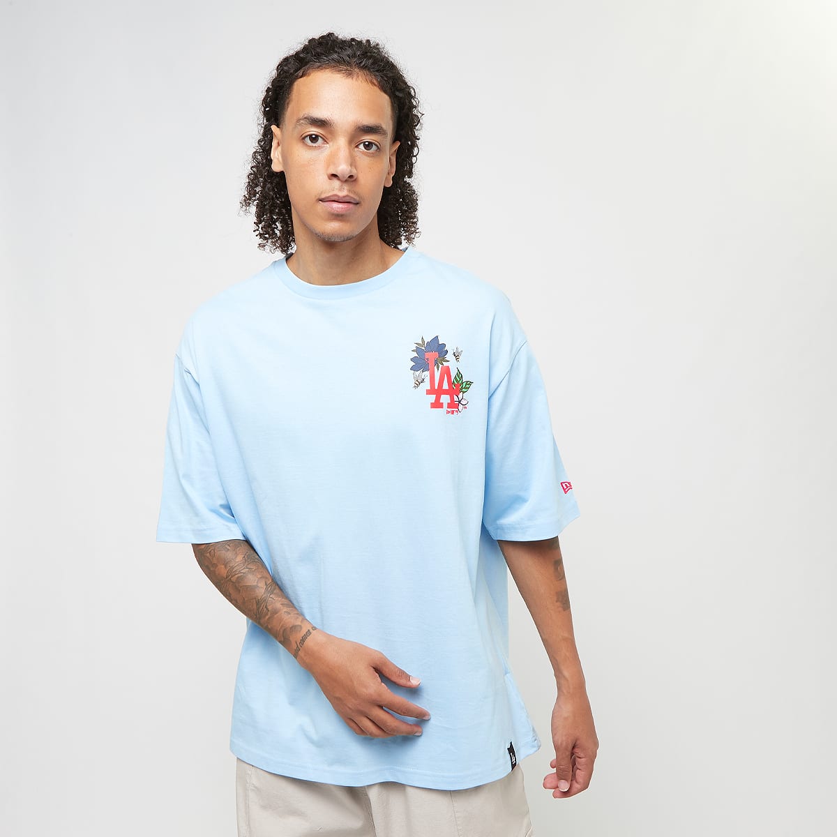 New era MLB Floral Graphic Oversized Tee Los Angeles Dodgers men T-Shirts & Polo's blauw Maat S Kleding