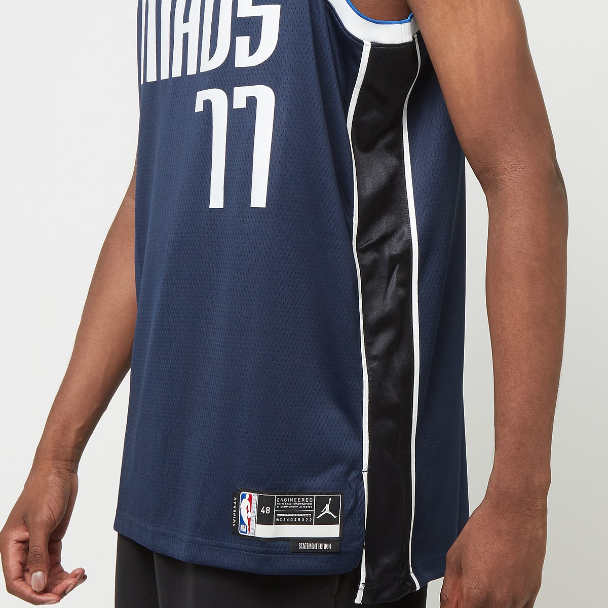 Jordan Luka Doncic Dallas Mavericks Statement Edition Dri-FIT NBA Swingman Jersey men Jersey's blauw Maat S Kleding