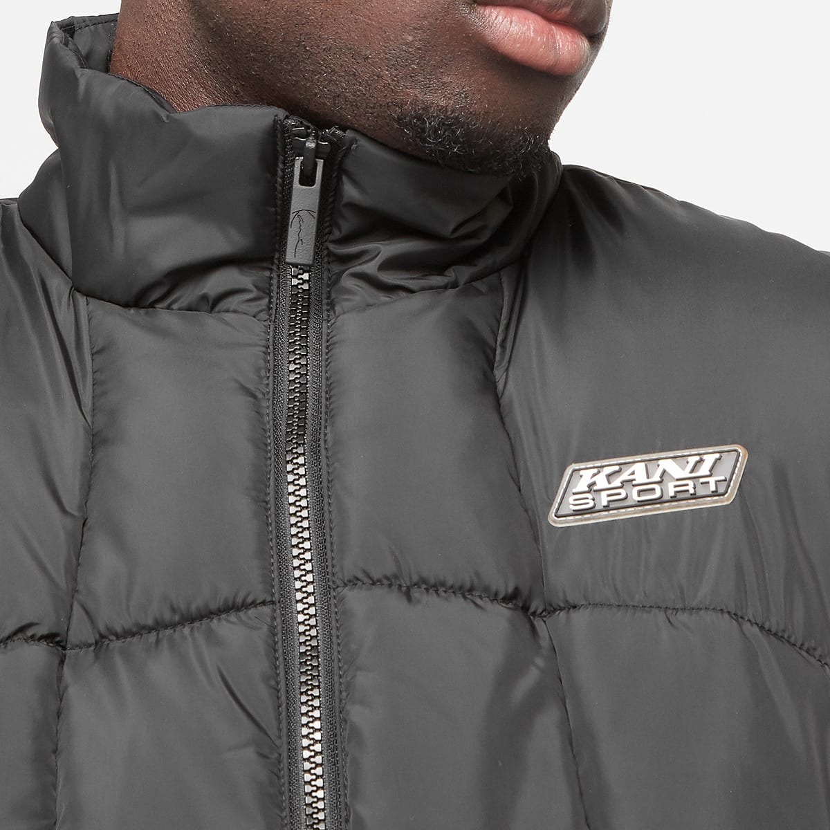 Karl Kani Sport Patch Arctic Puffer Vest men Bodywarmers zwart Maat S Kleding