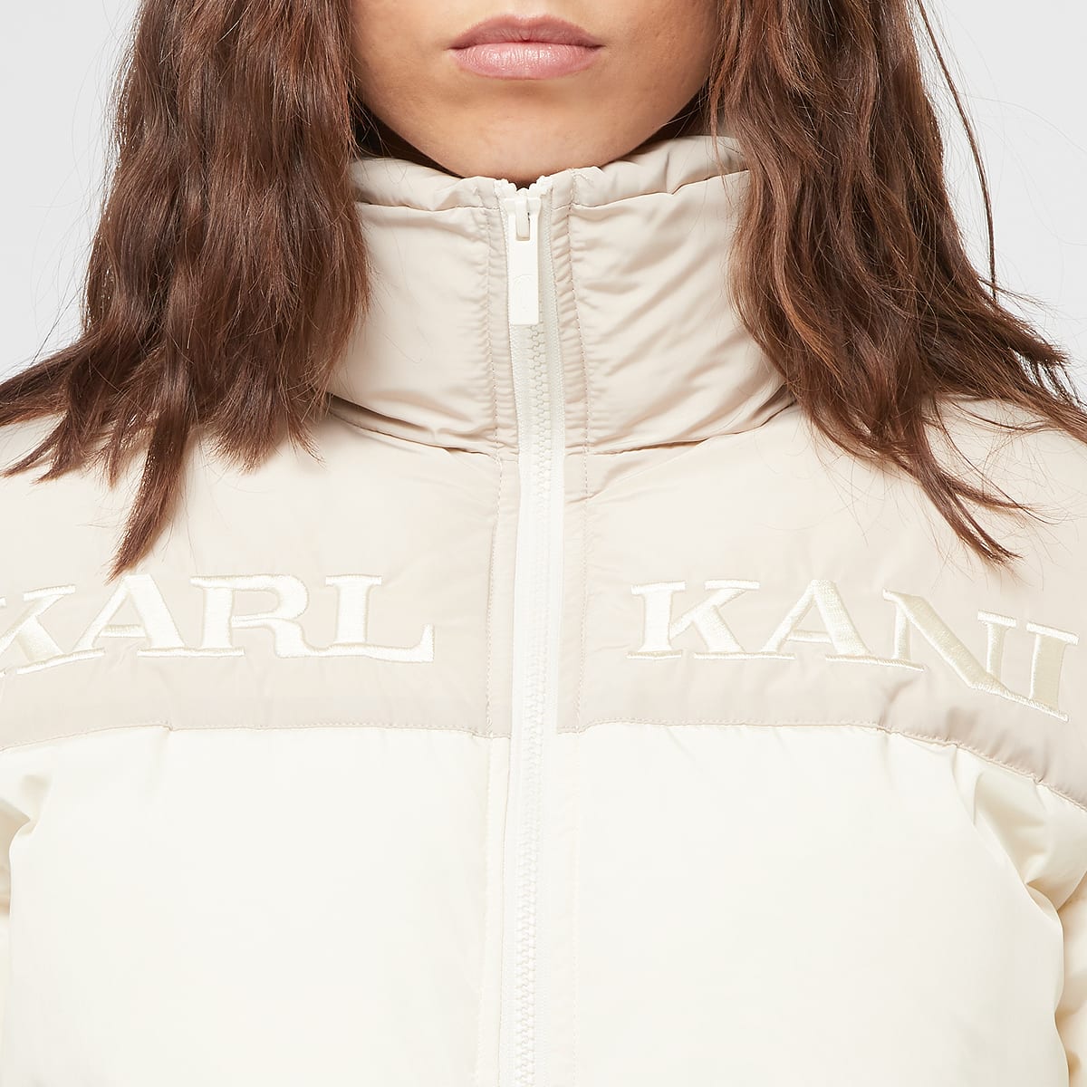 Karl Kani Retro Essential Puffer Jacket women jackets beige Maat M Kleding