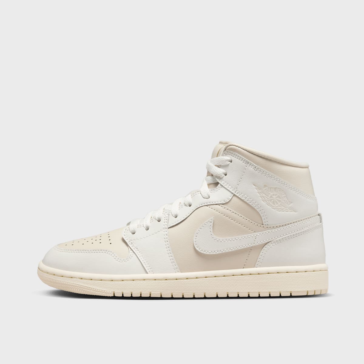 Air Jordan 1 Mid legend lt brown/sail/muslin, JORDAN, Footwear, en beige, taille: 40