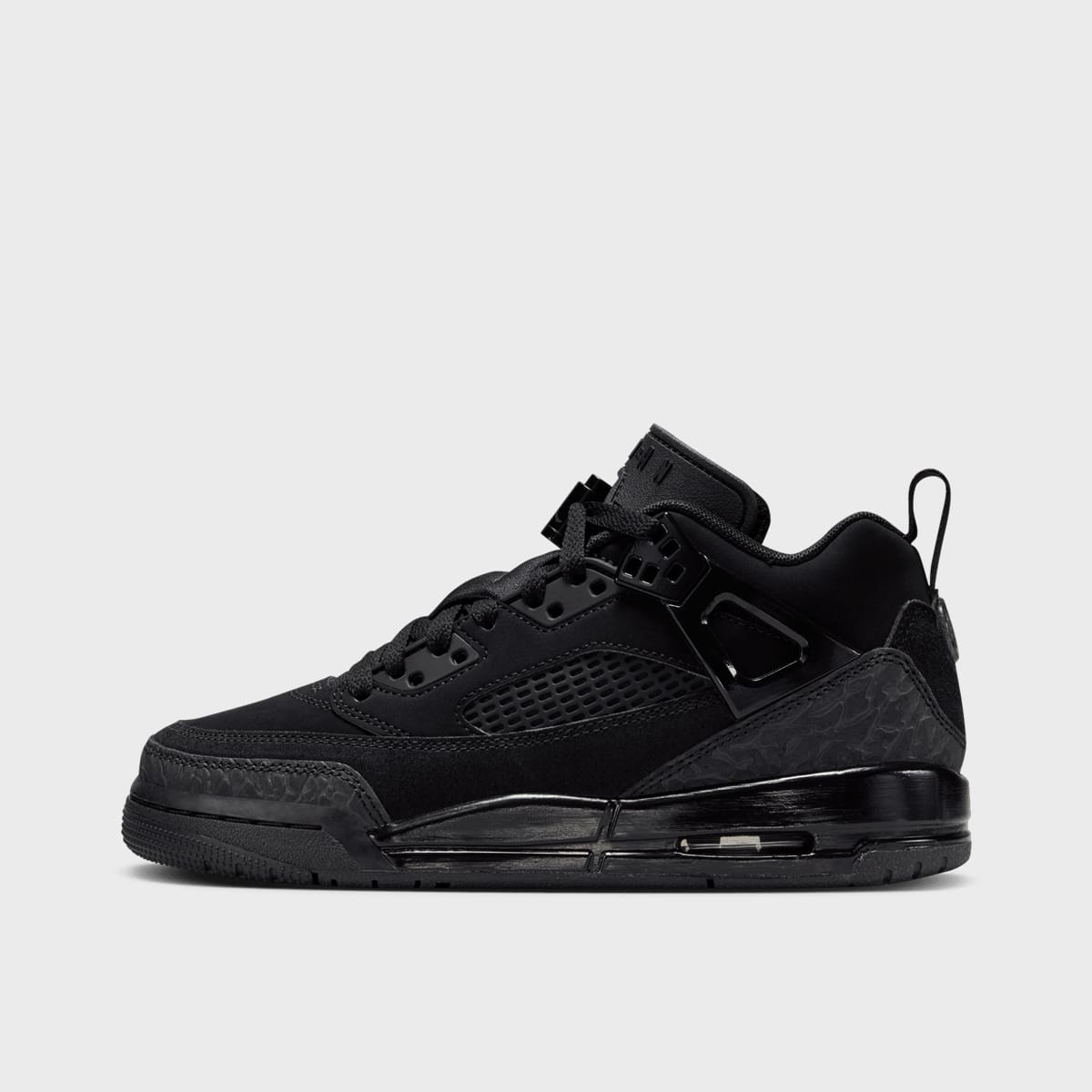 Spizike Low (GS), Jordan, Footwear, en noir, taille: 36