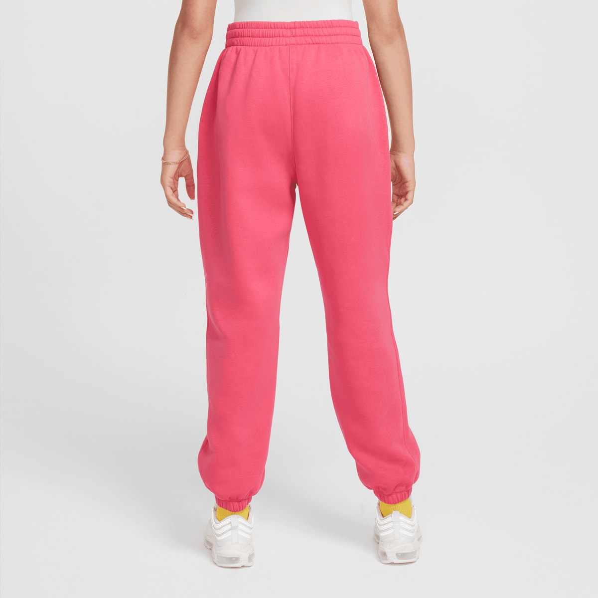 Nike Sportswear Club Fleece Loose Pant LBR Trainingsbroeken in lichtroze formaten: 137