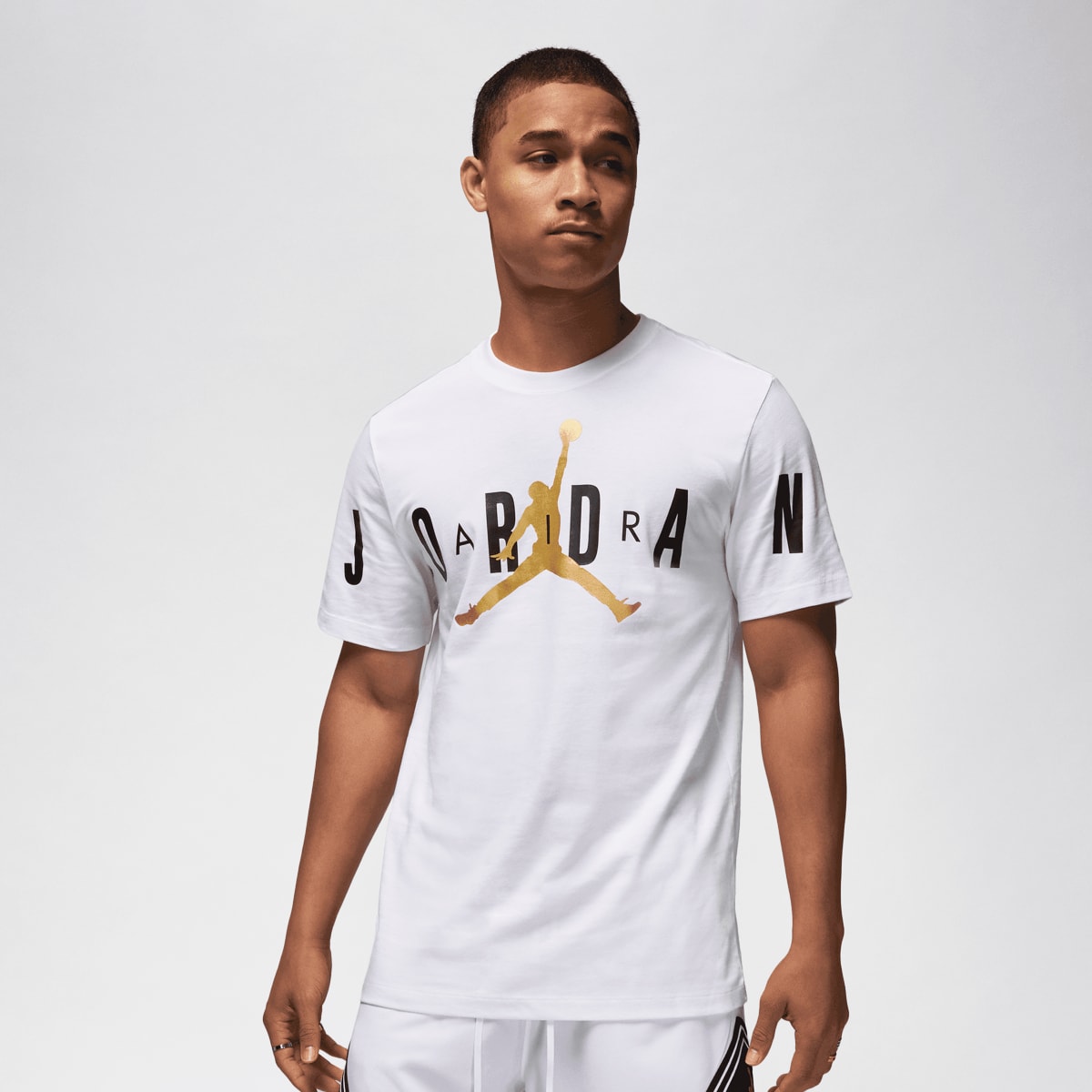 Jordan Air Stretch Shortsleeve Crew T-Shirts & Polo's in wit formaten: XL