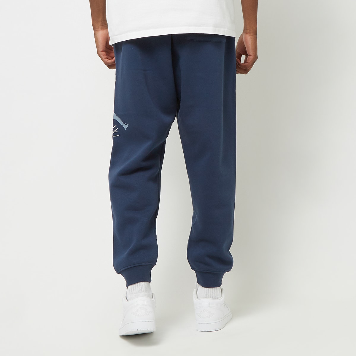 Jordan Essentials Baseline Fleece Pants men Trainingsbroeken blauw Maat S Kleding