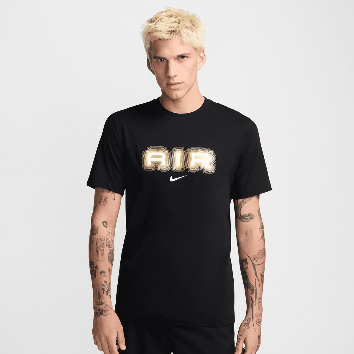 Nike Sportswear Swoosh Air Graphic T-Shirt T-Shirts & Polo's in zwart formaten: M