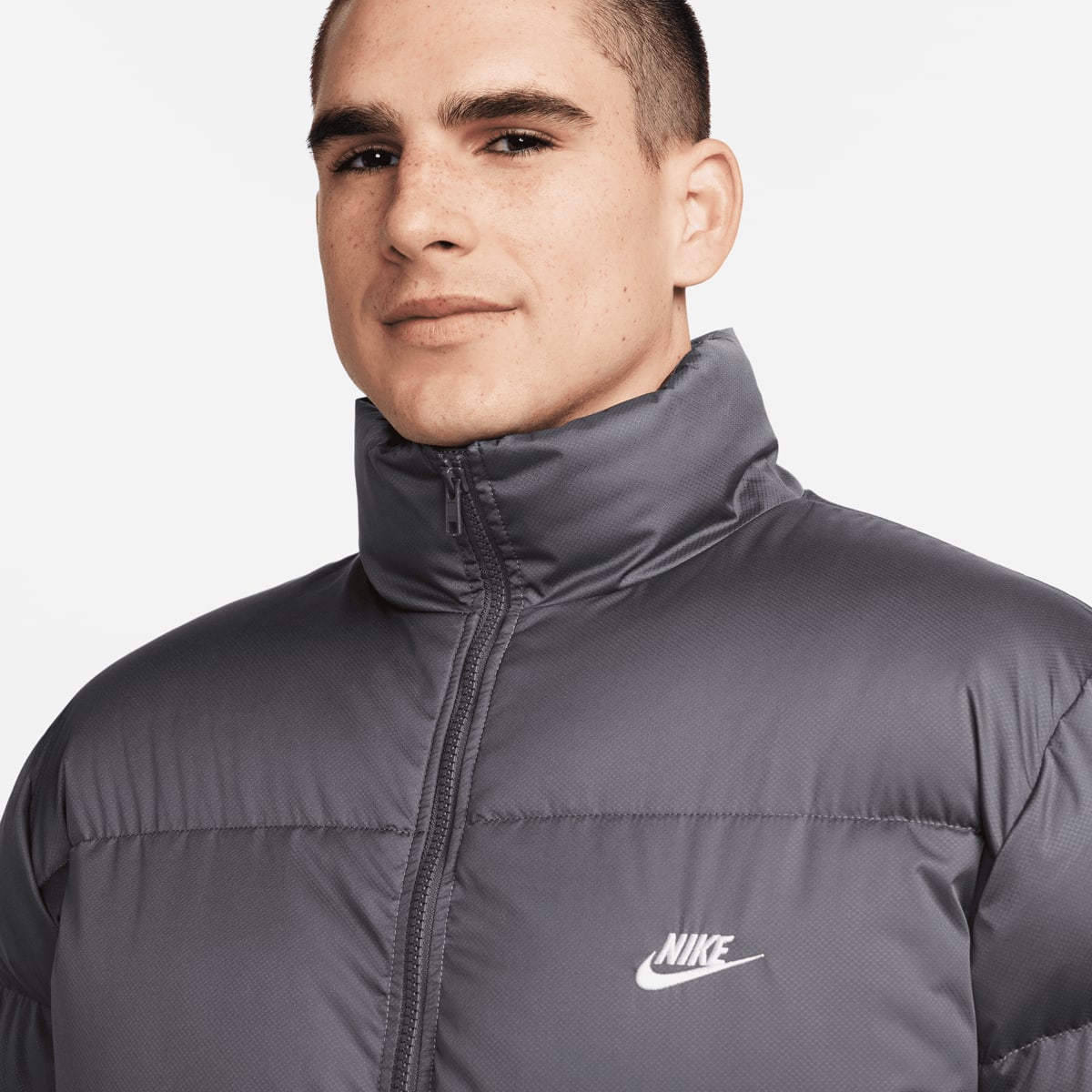 Nike Sportswear Club Puffer-Jacke men Puffer jackets zwart Maat S Kleding