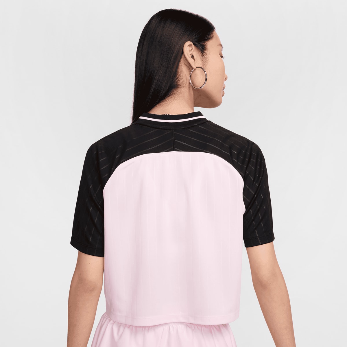 Nike Sportswear Top Shortsleeve Crop FTB Trend Jersey's in lichtroze formaten: XS
