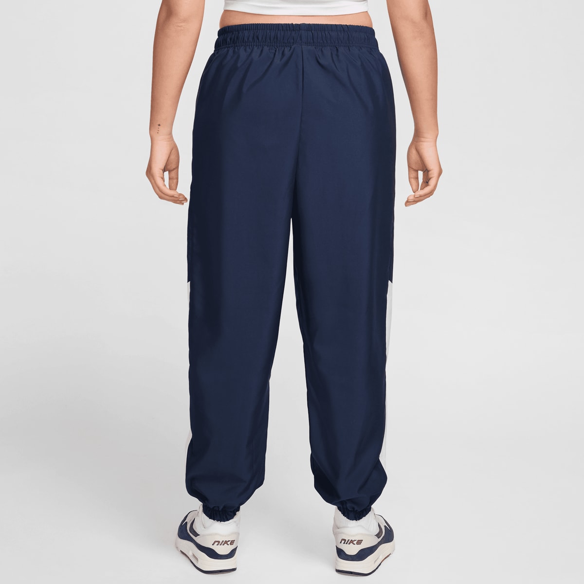 Nike Sportswear Woven Joggers women Trainingsbroeken blauw Maat XS Kleding