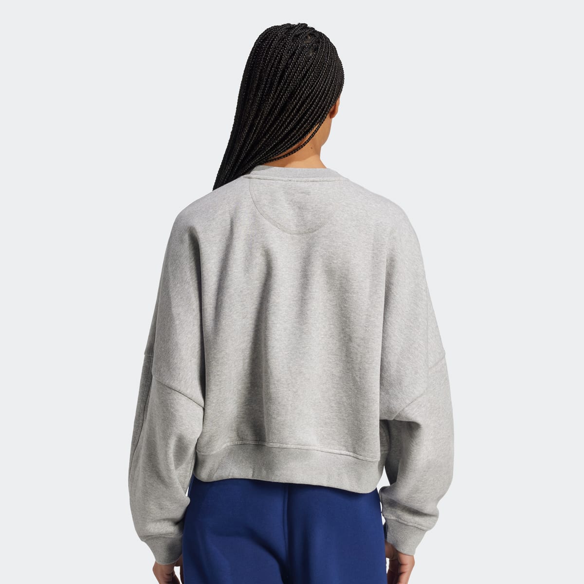 adidas Originals Essential Crew Fleece Hoodies & Sweaters in grijs formaten: XS
