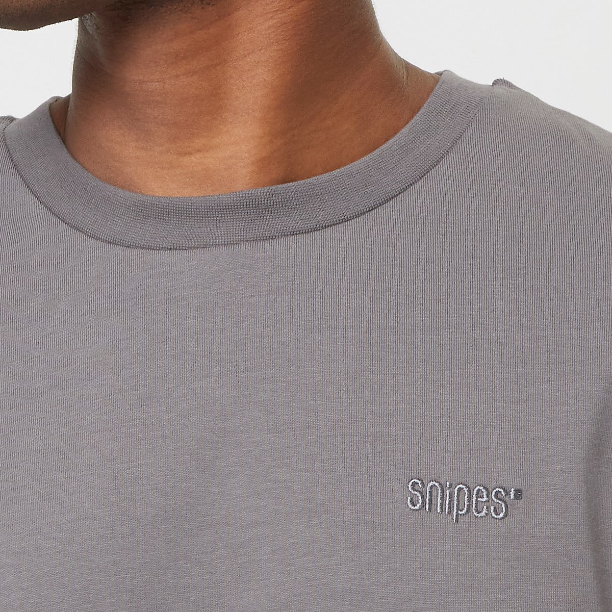 SNIPES Small Logo Essential Oversized Tee T-Shirts & Polo's in grijs formaten: XS