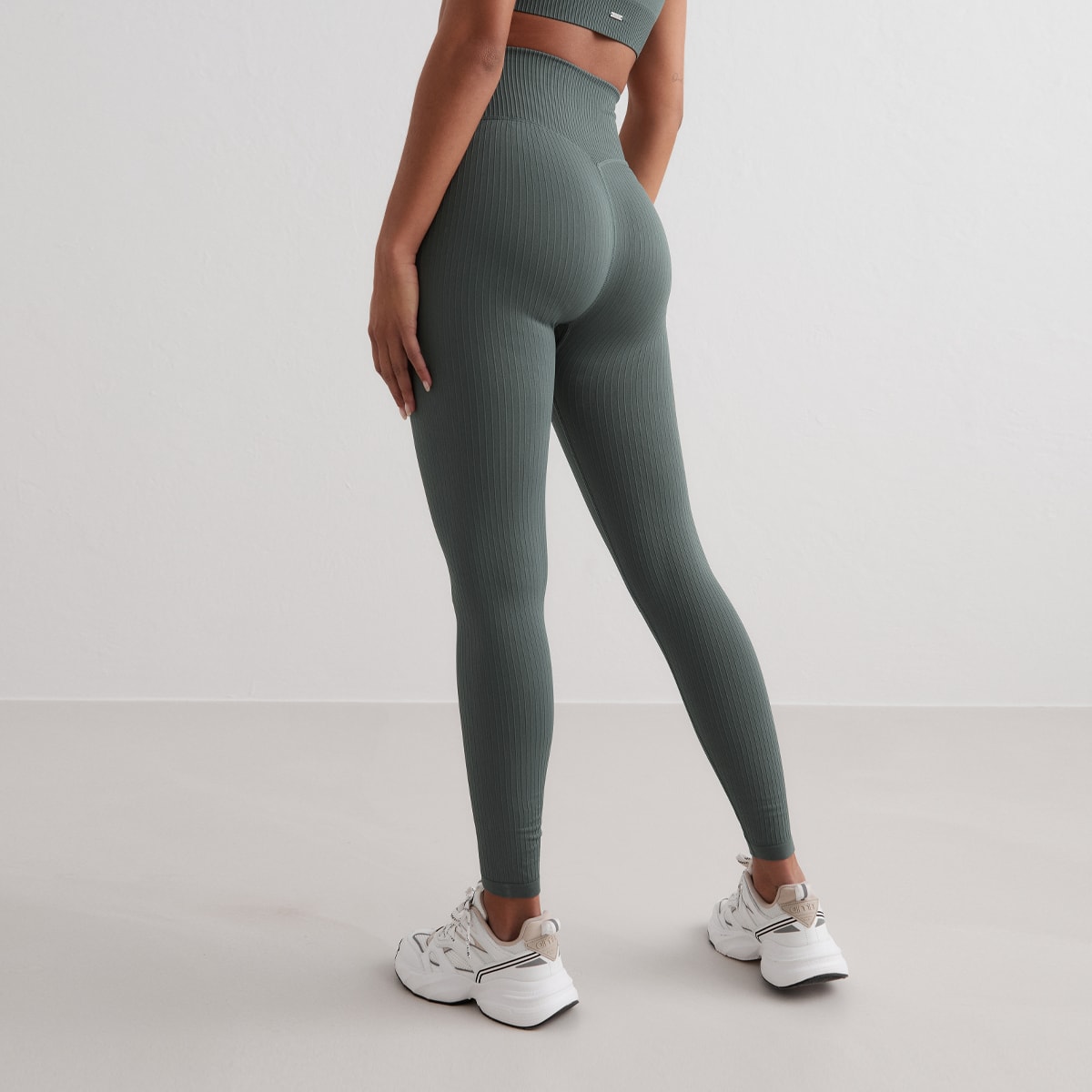 aim'n Ribbed Seamless Tights Leggings in groen formaten: XS