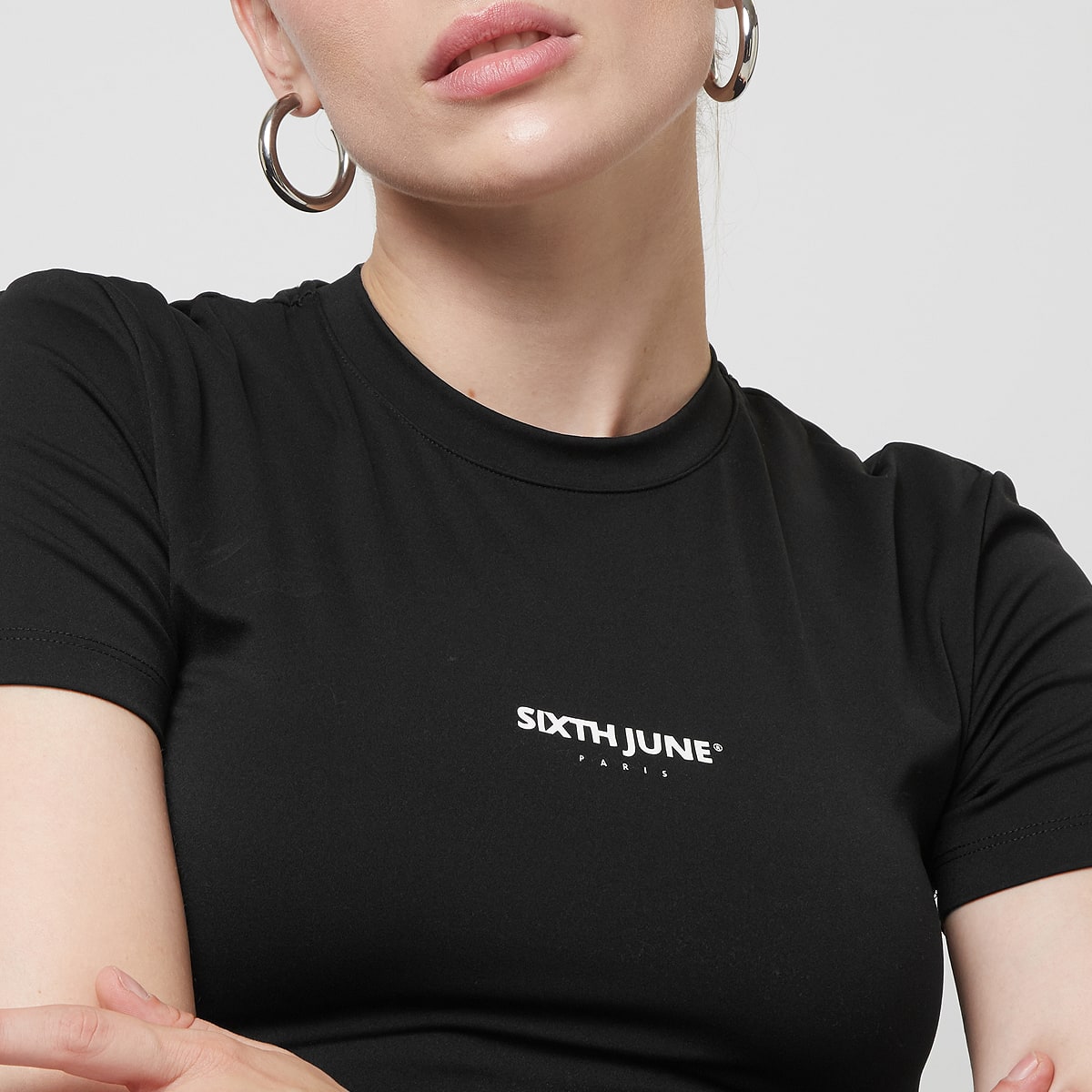 Sixth June Sheathing Short Sleeve Crop Top T-Shirts & Polo's in zwart formaten: S