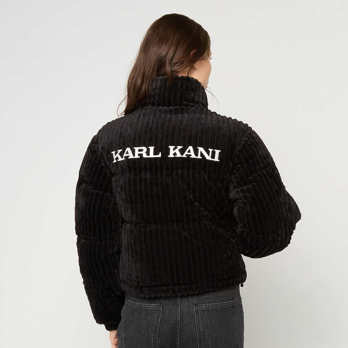 Karl Kani OG Fuzzy Corduroy Short Puffer Jacket Women jackets zwart Maat XS Kleding
