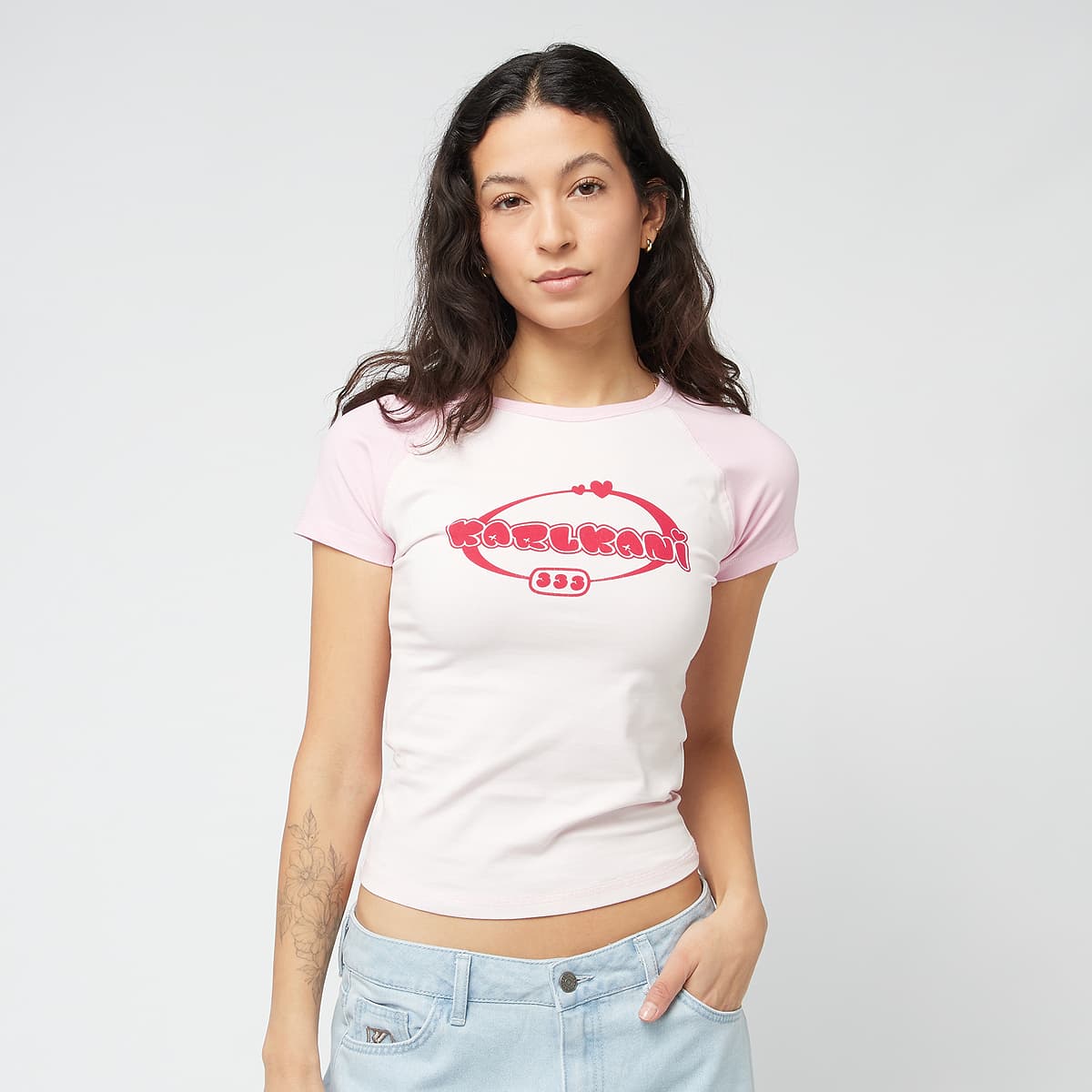 Karl Kani Woven Signature Heart Tiny Tee wo T-Shirts & Polo's lichtroze Maat XS Kleding