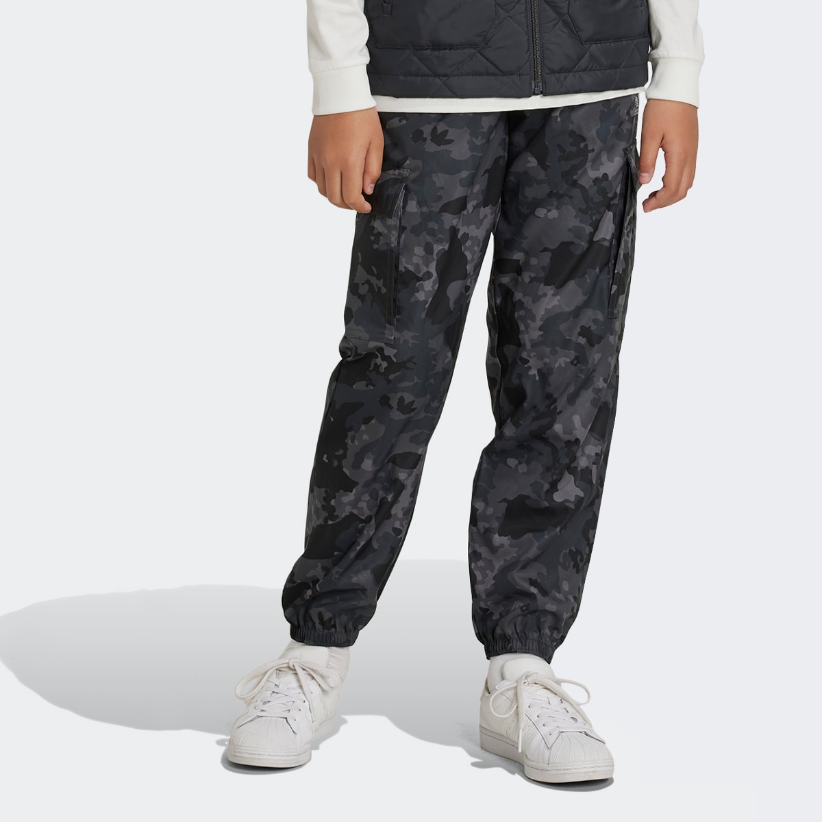 Adidas Originals Cargo Pants Cargobroeken in camouflage formaten: 152