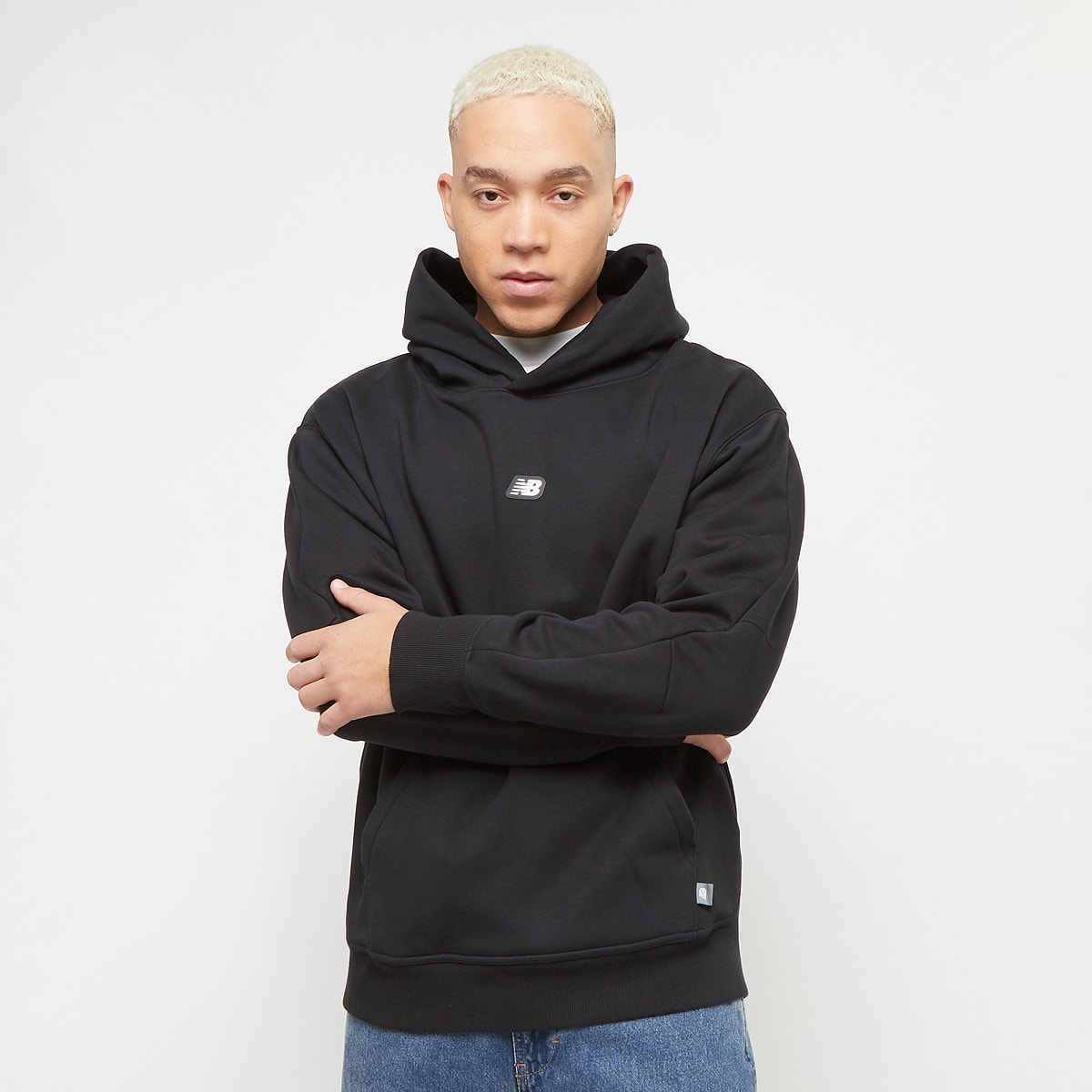 New Balance Hoops Uniform Hoodie men Hoodies & Sweaters zwart Maat S Kleding
