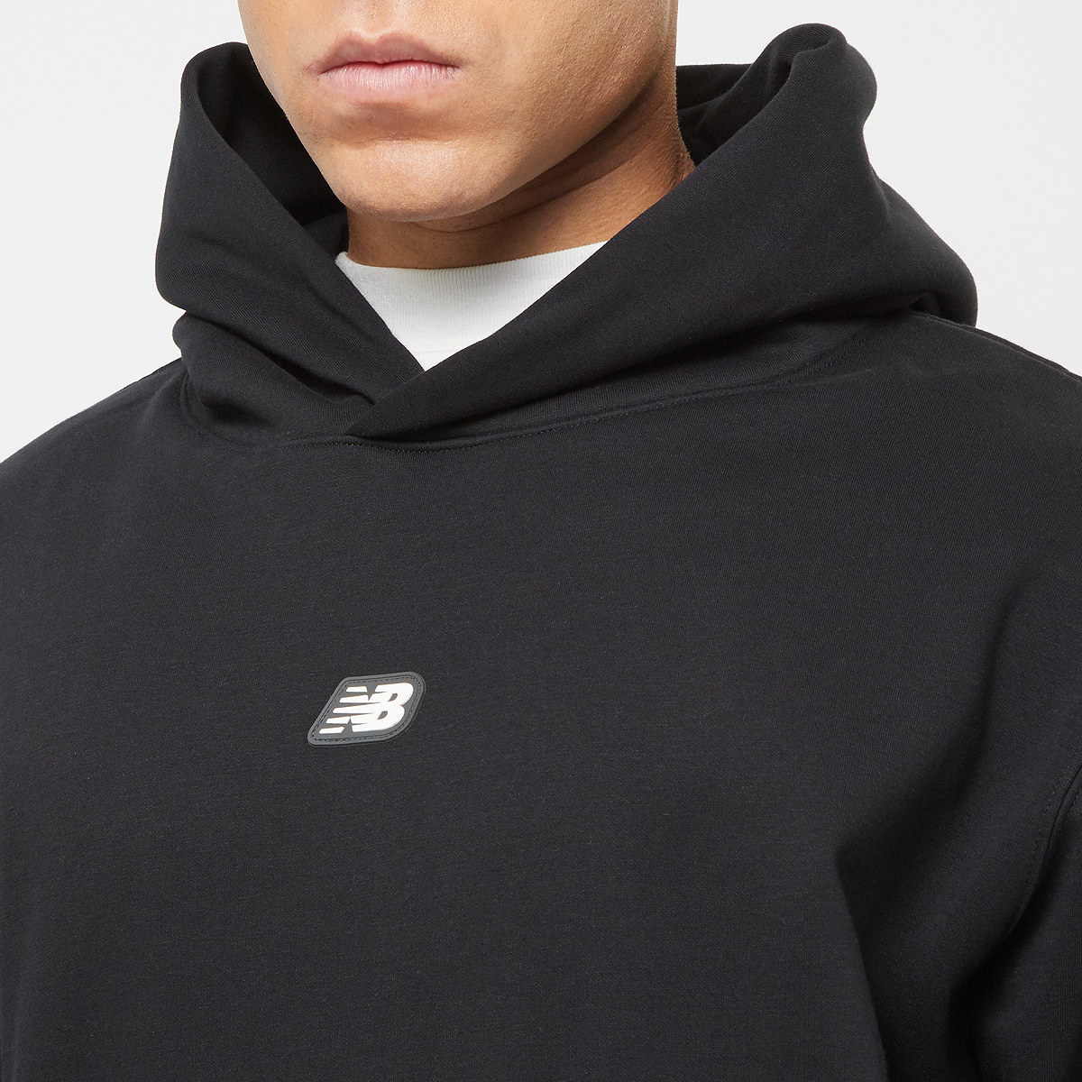 New Balance Hoops Uniform Hoodie men Hoodies & Sweaters zwart Maat S Kleding
