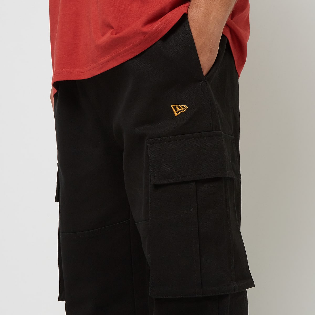 new era Cargo Pants Cargobroeken in zwart formaten: S