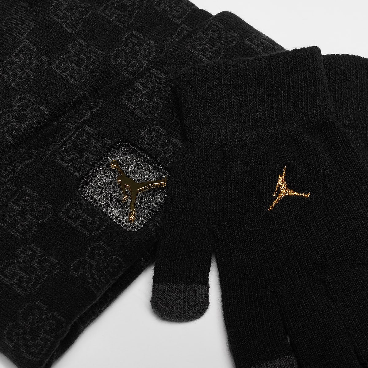 Nike JAN MONOGRAM BEANIE SET black unisex Mutsen zwart Maat 8Y-20Y Accessoires