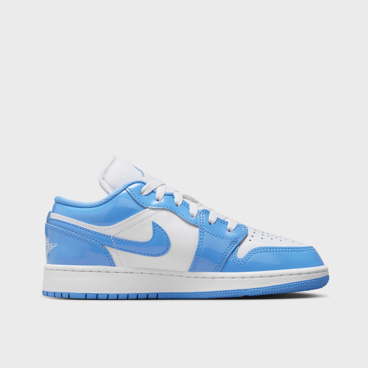 Jordan Air 1 Low SE (GS) Air Retro in blauw formaten: 36.5