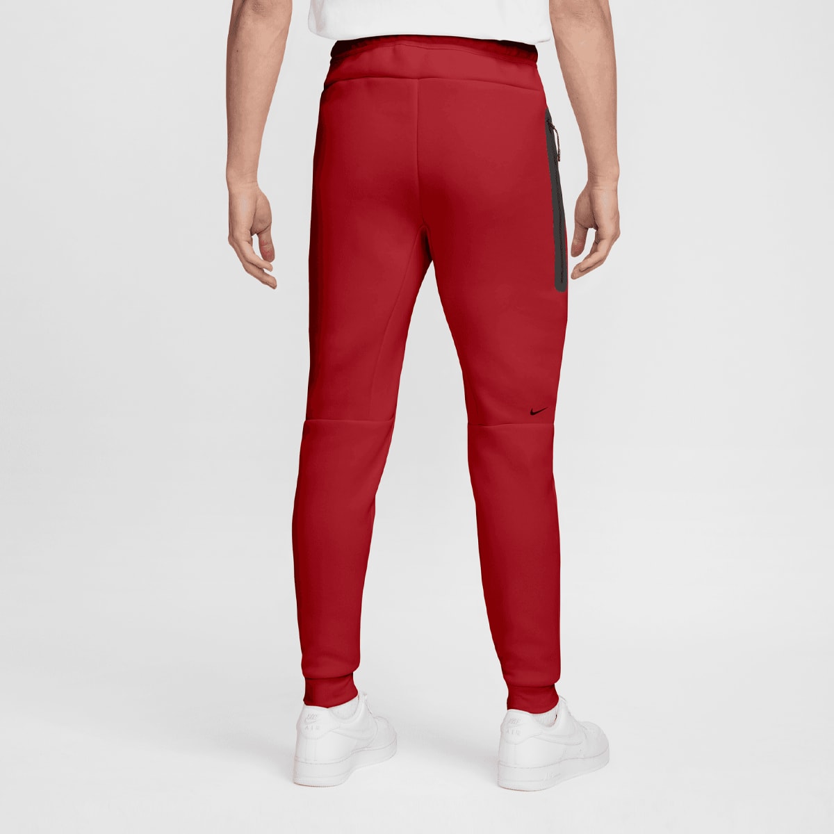 Nike Tech Fleece Jogger Trainingsbroeken in rood formaten: XL