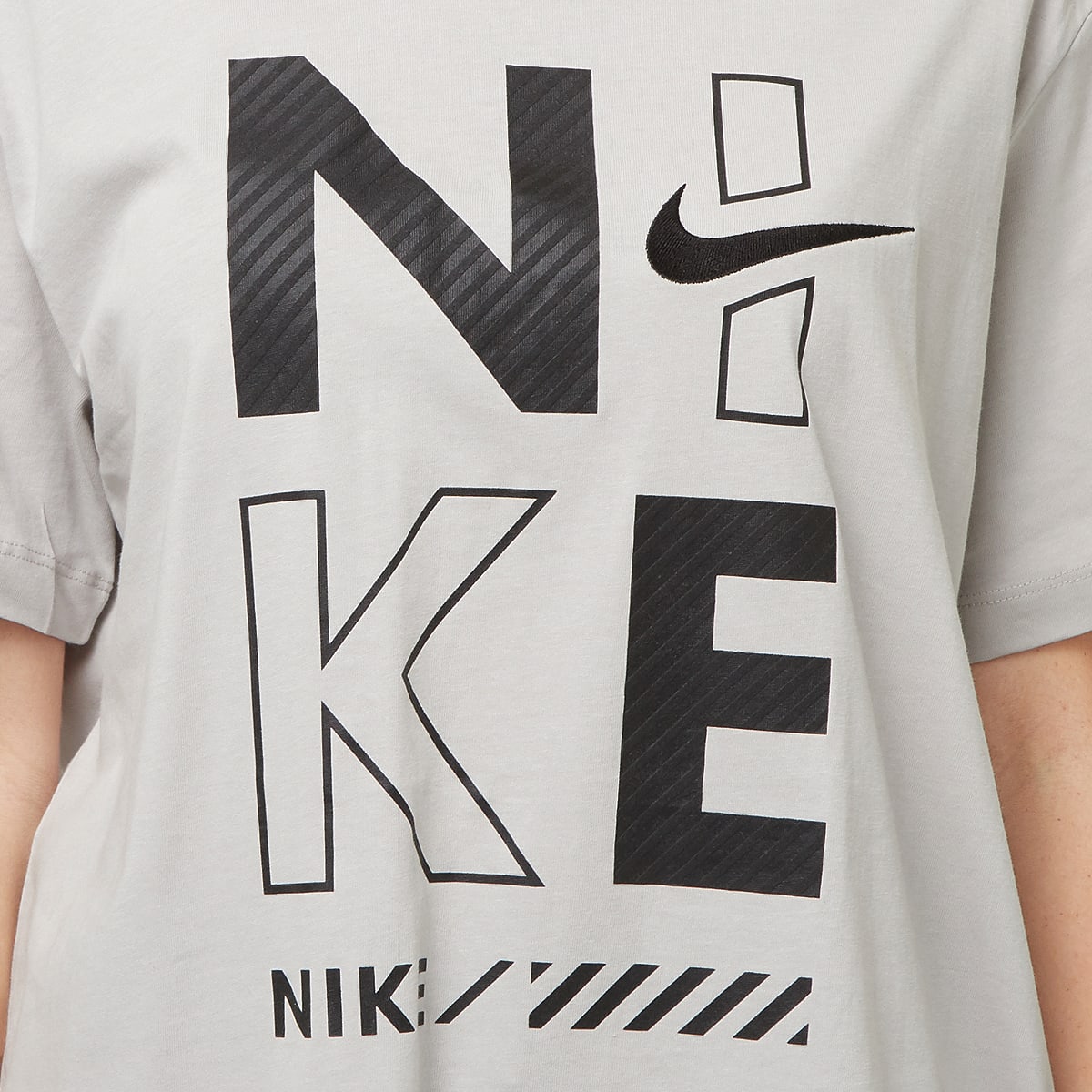 Nike Sportswear Tee Boyfriend women T-Shirts & Polo's grijs Maat XS Kleding