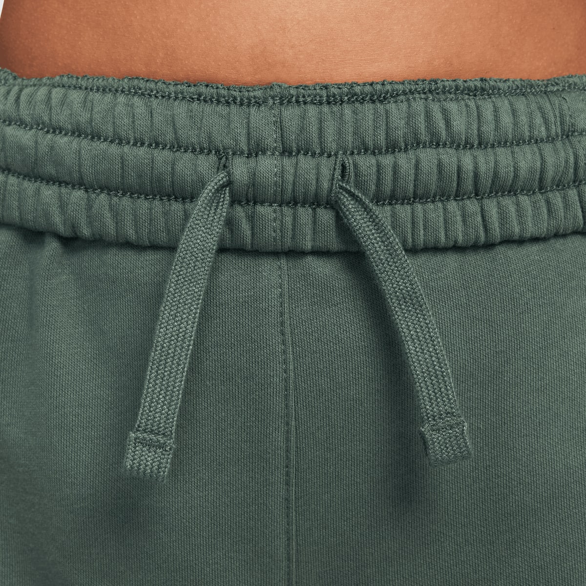 Nike Sportswear Club Fleece Loose Pants unisex Trainingsbroeken groen Kleding